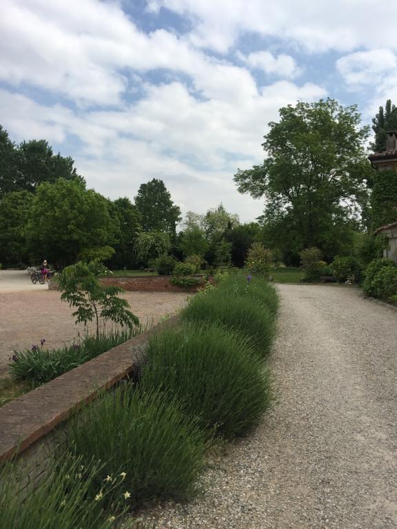 Agriturismo Corte San Girolamo Mantua Buitenkant foto